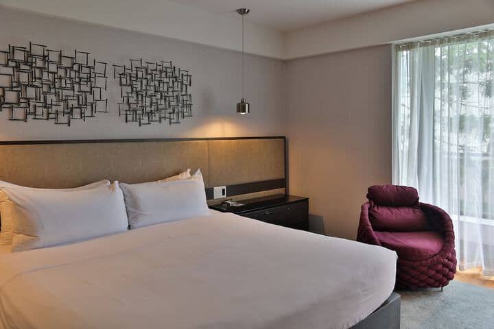 Room 36 of 104