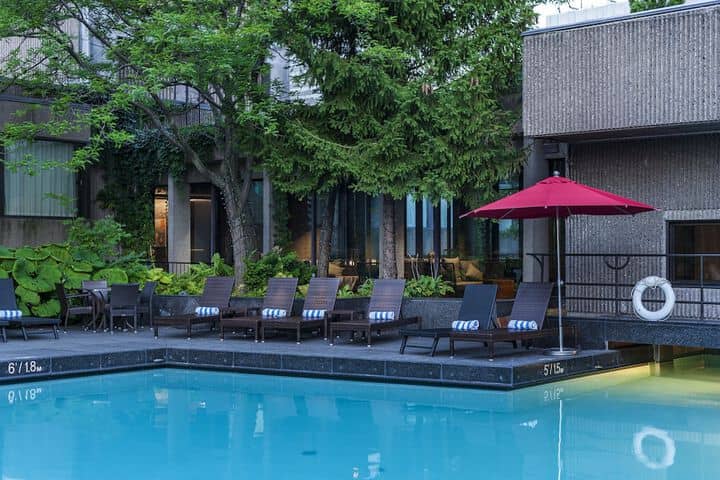 Pool 60 of 104